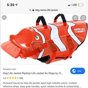 Dog life jacket